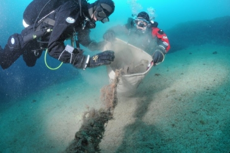The Problem is called: ‘Ghost Fishing’