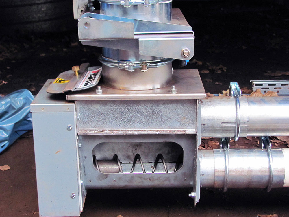 Novodek Cutting Table Photo 06